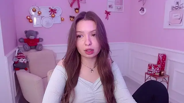 Snapshot of LucySkilar chatting on December 30, 5:58 am LucySkilar online show from December 30, 5:58 am