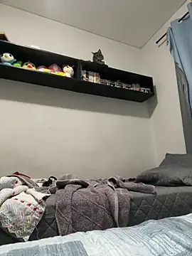 KyKa02 online show from March 8, 4:12 am