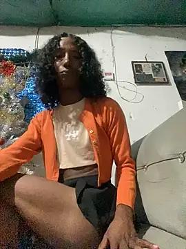 tamarabigass1 online show from December 7, 8:00 am