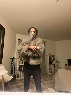 tamarabigass1 online show from February 2, 6:15 am