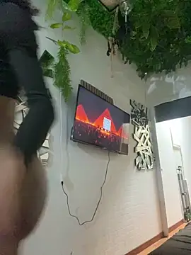 Snapshot of tamarabigass1 chatting on November 18, 5:34 am tamarabigass1 online show from November 18, 5:34 am