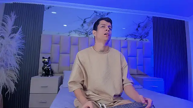 AgarEvans online show from February 28, 4:57 am