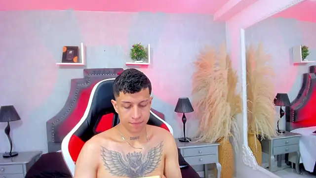 AgarEvans online show from April 12, 5:34 am