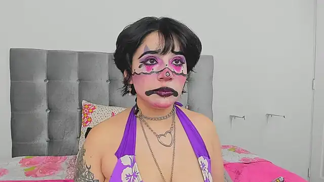 hey noraly online show from February 1, 4:35 am