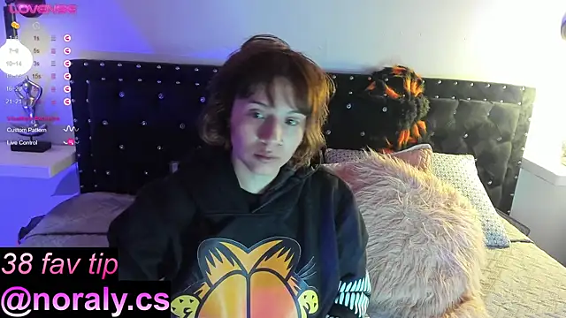 hey noraly online show from October 17, 4:04 am