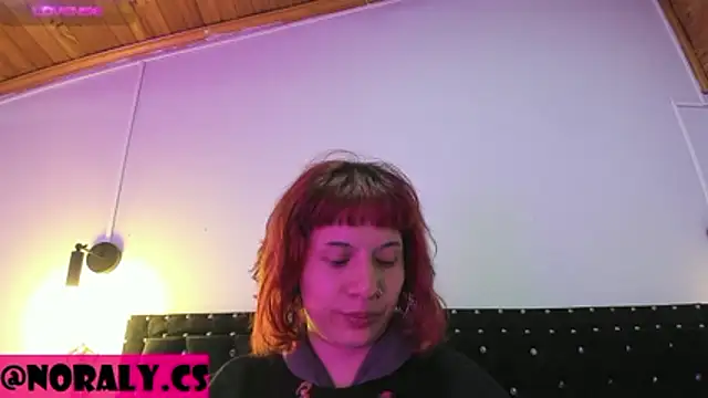 hey noraly online show from February 13, 4:19 am