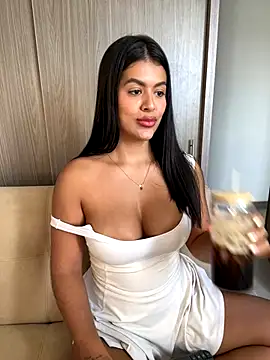 MelissaWaltton online show from December 22, 7:22 pm