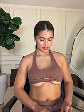 MelissaWaltton online show from March 30, 8:32 pm