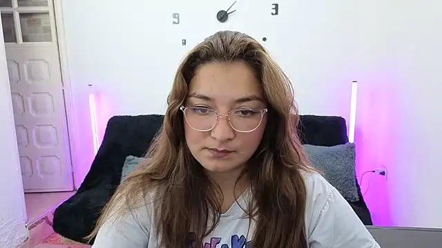  sweetcarla online show from February 7, 5:49 pm