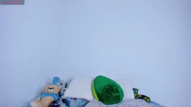 cheryl blossom69 online show from November 21, 2:43 am