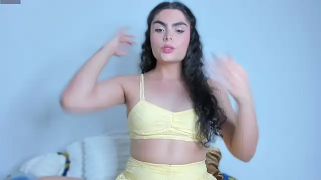 cheryl blossom69 online show from December 15, 1:32 am