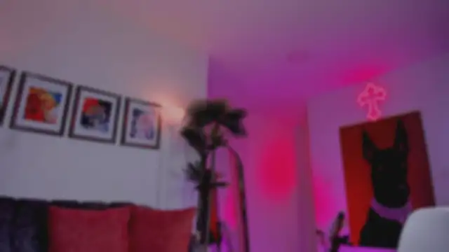 Taylor  foxxx online show from November 29, 6:49 am