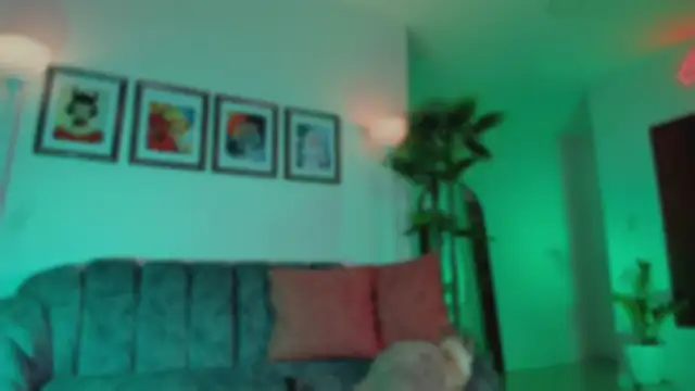 Taylor  foxxx online show from March 19, 6:06 am