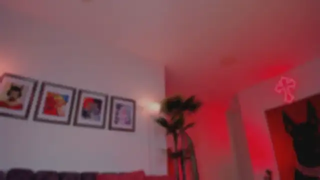 Taylor  foxxx online show from April 24, 6:27 am