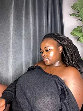 Snapshot of Honeycoco0211 chatting on September 9, 7:35 pm Honeycoco0211 online show from September 9, 7:35 pm