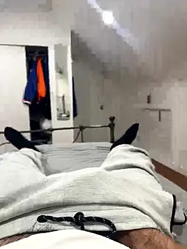 Snapshot of bwcalexander chatting on January 9, 12:35 am bwcalexander online show from January 9, 12:35 am