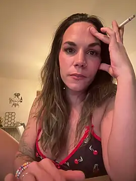 Snapshot of Lady_Knaller chatting on March 22, 8:34 pm Lady Knaller online show from March 22, 8:34 pm