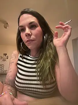 Snapshot of Lady_Knaller chatting on March 29, 7:14 pm Lady Knaller online show from March 29, 7:14 pm