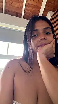 Snapshot of Deisy_Torres chatting on July 26, 7:54 pm Deisy Torres online show from July 26, 7:54 pm