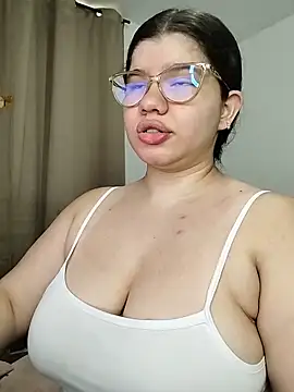 Danzel1105 online show from June 12, 11:53 am