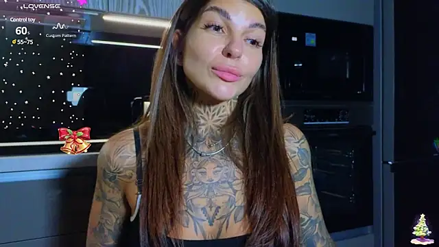 tattooedBabyy online show from January 10, 2:23 pm