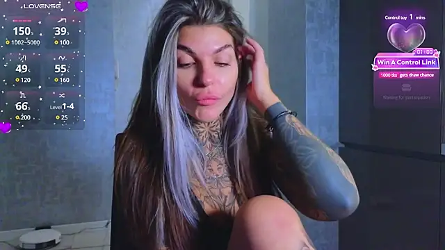 tattooedBabyy online show from February 3, 4:20 pm