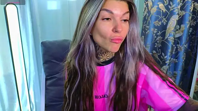 tattooedBabyy online show from October 3, 9:17 am