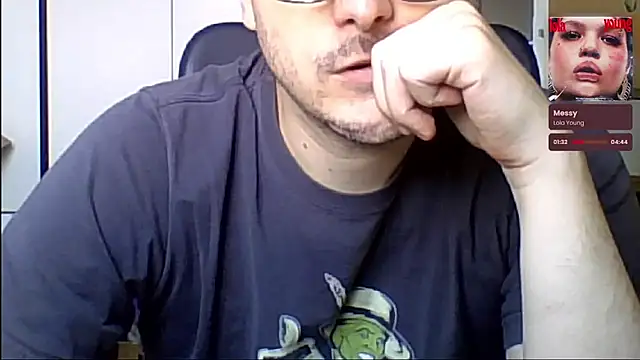 Snapshot of ShiitakeBR chatting on September 9, 3:11 pm ShiitakeBR online show from September 9, 3:11 pm