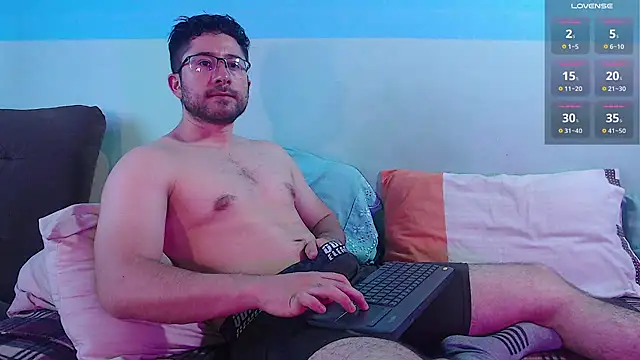 teddy foster online show from January 13, 9:20 pm