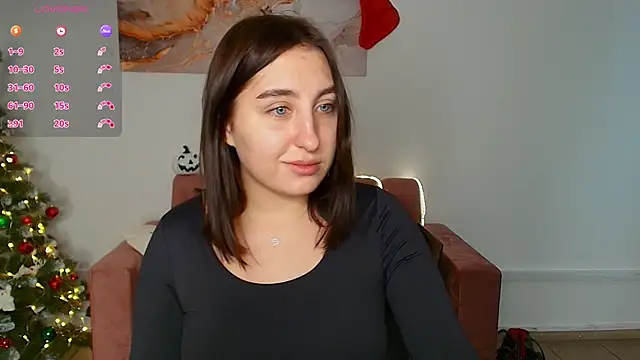 ElmiraPowers online show from December 9, 12:40 pm