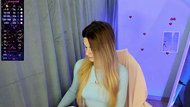 Snapshot of Sweet_me_ chatting on December 2, 10:28 am Sweet me  online show from December 2, 10:28 am