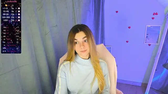 Snapshot of Sweet_me_ chatting on December 20, 7:01 am Sweet me  online show from December 20, 7:01 am