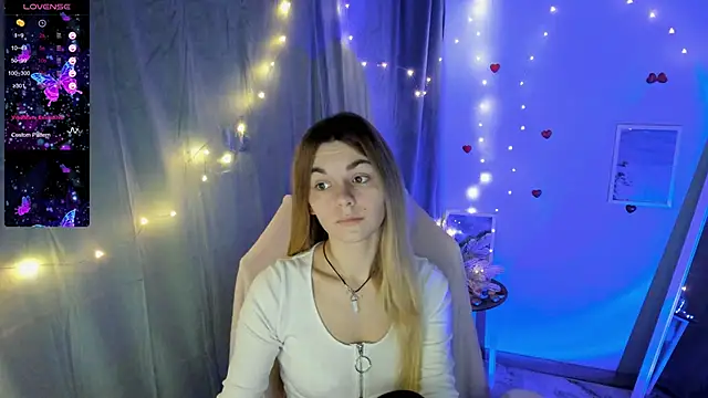 Snapshot of Sweet_me_ chatting on January 13, 6:16 am Sweet me  online show from January 13, 6:16 am