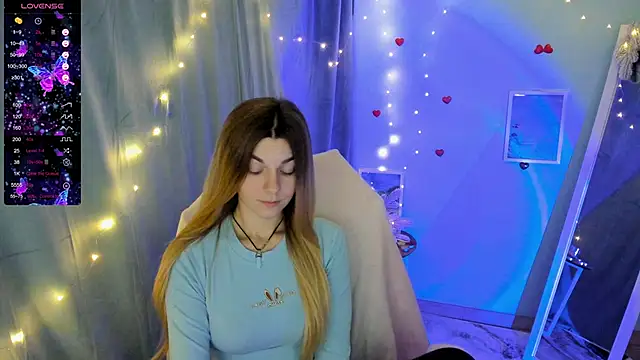 Snapshot of Sweet_me_ chatting on January 20, 1:53 pm Sweet me  online show from January 20, 1:53 pm