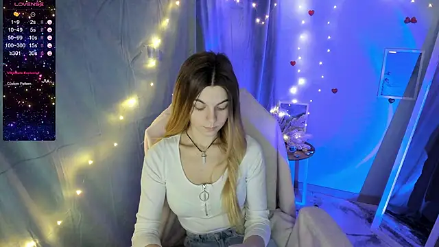 Snapshot of Sweet_me_ chatting on February 4, 12:11 pm Sweet me  online show from February 4, 12:11 pm