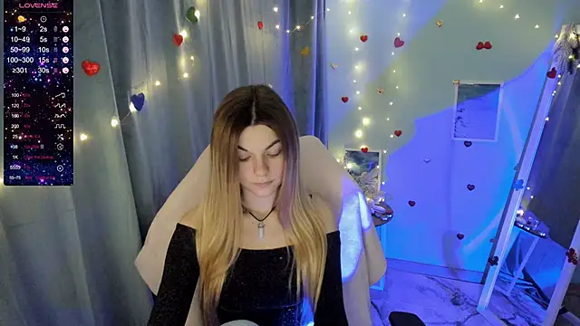 Snapshot of Sweet_me_ chatting on February 10, 7:15 am Sweet me  online show from February 10, 7:15 am