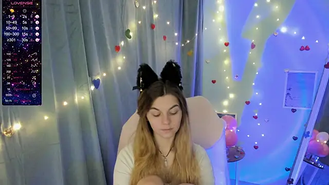 Snapshot of Sweet_me_ chatting on February 13, 10:34 am Sweet me  online show from February 13, 10:34 am