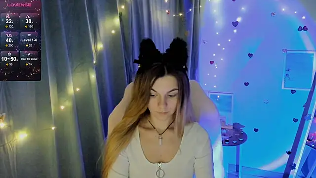 Snapshot of Sweet_me_ chatting on February 26, 5:53 am Sweet me  online show from February 26, 5:53 am