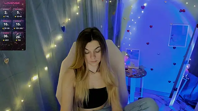 Snapshot of Sweet_me_ chatting on February 26, 8:59 am Sweet me  online show from February 26, 8:59 am