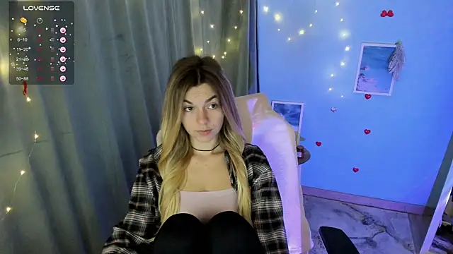 Snapshot of Sweet_me_ chatting on September 21, 5:53 am Sweet me  online show from September 21, 5:53 am