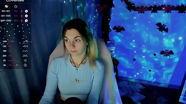 Snapshot of Sweet_me_ chatting on October 20, 6:03 am Sweet me  online show from October 20, 6:03 am