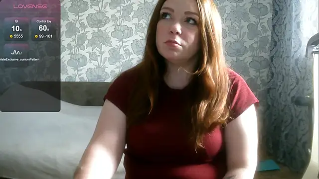 Snapshot of Sabrina_Poison chatting on June 22, 6:10 am Sabrina Poison online show from June 22, 6:10 am