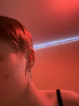 Crayzy Luv online show from February 19, 3:38 pm