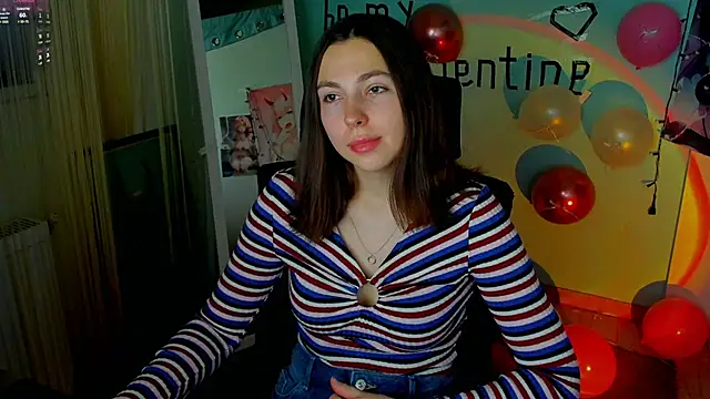 Snapshot of Lexy_flower chatting on February 13, 1:37 pm Lexy flower online show from February 13, 1:37 pm