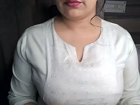 Trezza online show from November 14, 3:05 am