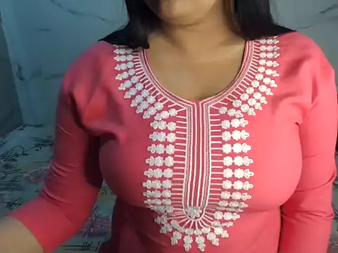 Trezza online show from April 21, 7:17 pm