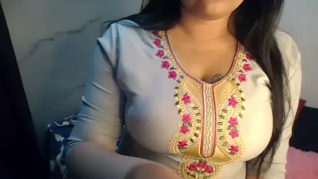 Trezza online show from June 7, 5:27 pm