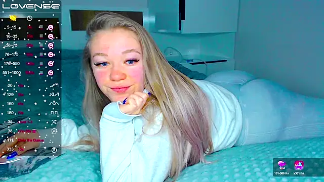 kitti kaattt online show from February 4, 1:06 pm