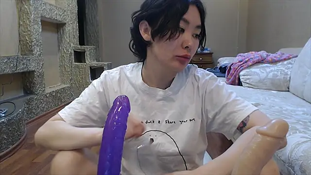 Snapshot of Kunimitsuu_ chatting on February 16, 11:37 pm Kunimitsuu  online show from February 16, 11:37 pm