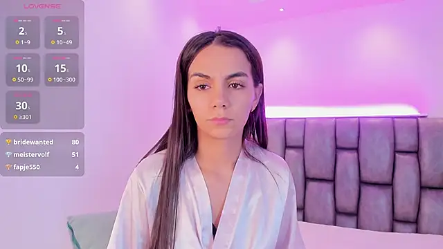 Snapshot of martina_mancini chatting on February 6, 12:26 pm martina mancini online show from February 6, 12:26 pm